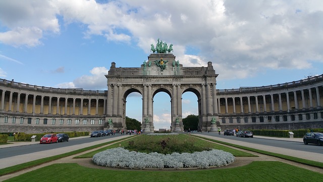 image of the archway in Brussels, Belgium