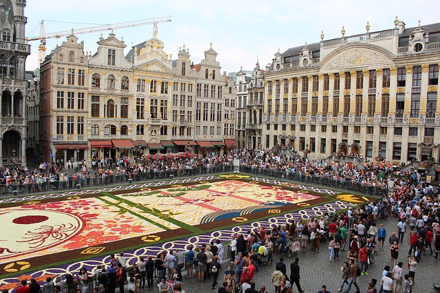 image of the Grand Place in Brussels, Belgium