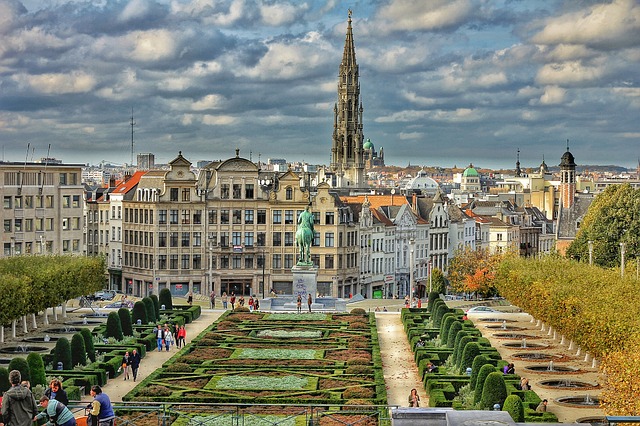 image of a plaza in Brussels, Belgium