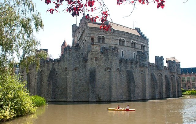 image of castle in Ghent, Belgium