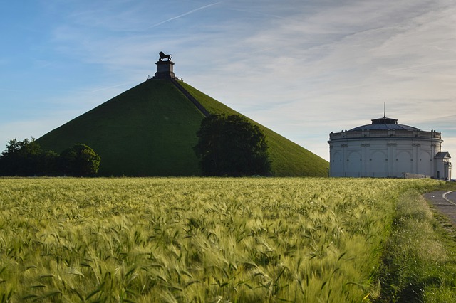 image the Battle of Waterloo memorial - Waterloo, Belgium